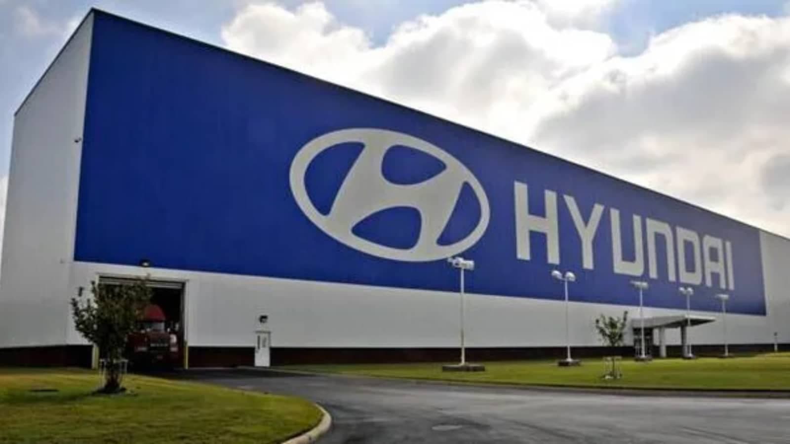Hyundai Motor India IPO to list tomorrow; will it make investors cry?
