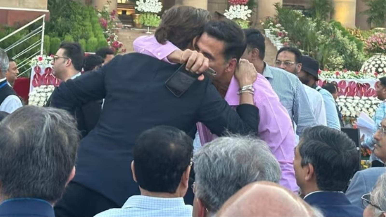 Shah Rukh Khan and Akshay Kumar